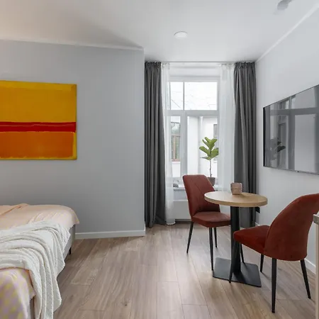 Perfectly Located Old Town