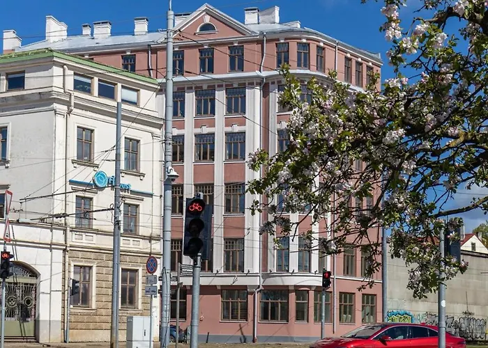 Апартаменты Perfectly Located Old Town